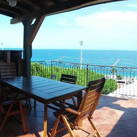 Le Spiagge Bed & Breakfast Letojanni Exterior foto