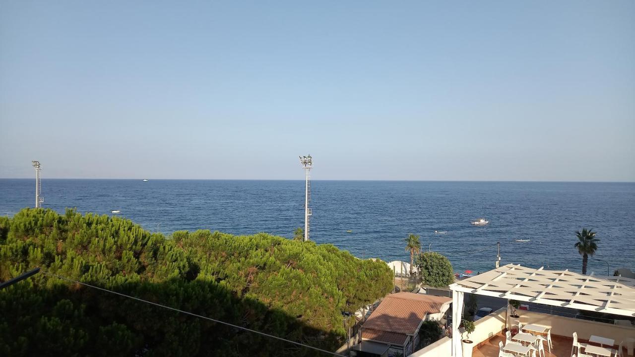Le Spiagge Bed & Breakfast Letojanni Exterior foto